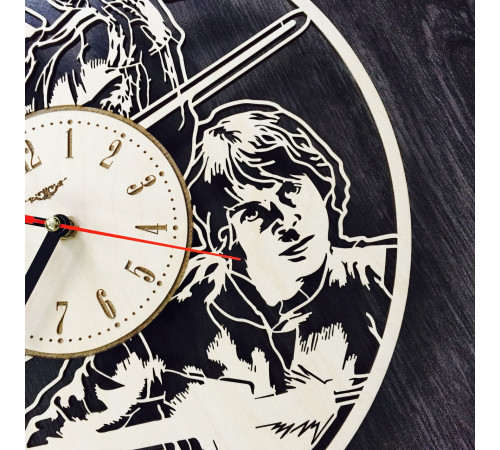 Koncepcyjny zegar ścienny z drewna Star Wars