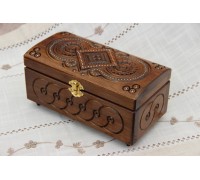 Hand-carved wooden jewelry box, 21*11 cm