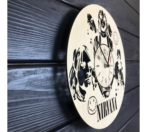 Дизайнерські настінні годинники з дерева «Nirvana» Дизайнерські настінні годинники з дерева «Nirvana»