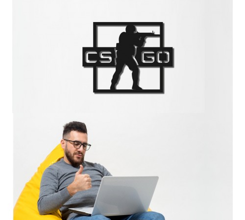 Картина з дерева на тему комп'ютерної гри "CS GO" Картина з дерева на тему комп'ютерної гри "CS GO"
