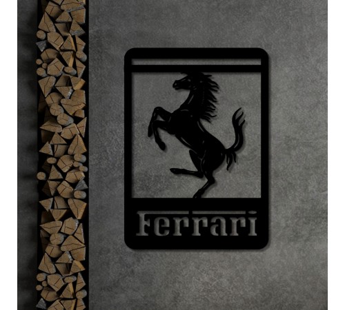 Дерев'яні декоративні елемент у вигляді значок Ferrari. Дерев'яні декоративні елемент у вигляді значок Ferrari.