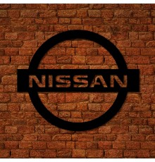 Дерев'яні настінні панно у формі значка Nissan