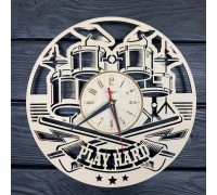 Wanduhr aus Holz mit originalem „Barabani“-Design
