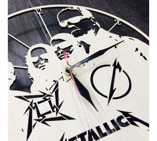 Годинник з дерева на стіну "Metallica" Годинник з дерева на стіну "Metallica"