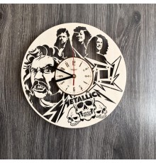 Деревянные часы на стену "Metallica"