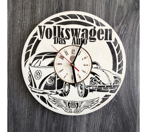 Стильные часы из дерева настенный «Volkswagen» Стильные часы из дерева настенный «Volkswagen»