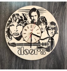 Безшумний настінний годинник з дерева «The Doors»