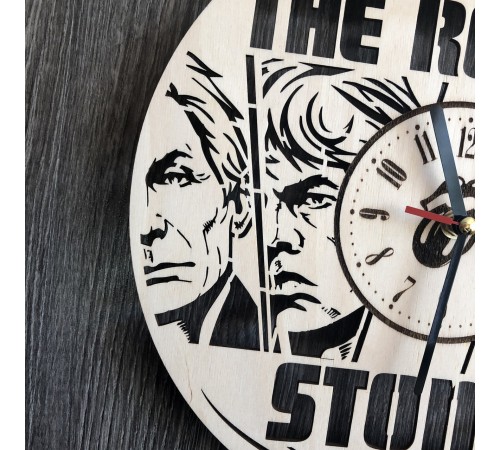 Концептуальні настінні годинники в інтер'єрі «The Rolling Stones» Концептуальні настінні годинники в інтер'єрі «The Rolling Stones»