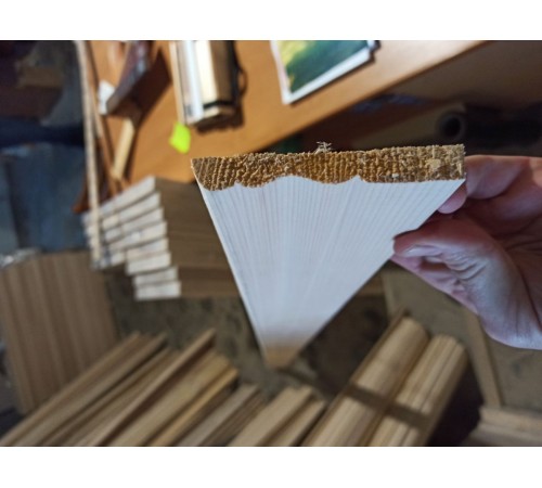 Skirting board 90mm shaped spruce wood Skirting board 90mm shaped spruce wood