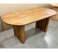 Designerski owalny stół do salonu, kuchni, biura wykonany z litego dębu.