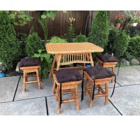 Kitchen set with square stools.