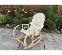 Buchen-Schaukelstuhl „Rattan“ mit Rattan-Einsätzen Buchen-Schaukelstuhl „Rattan“ mit Rattan-Einsätzen