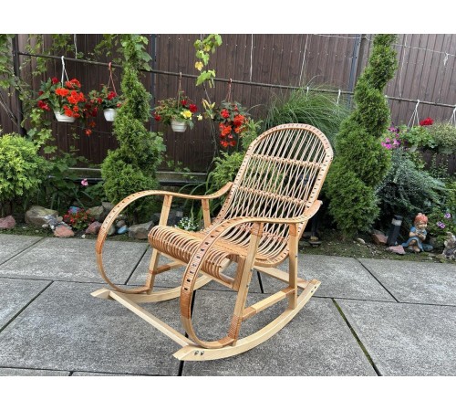 Кресло скалка буковая "Ротанг" с ротанговыми вставками Кресло скалка буковая "Ротанг" с ротанговыми вставками