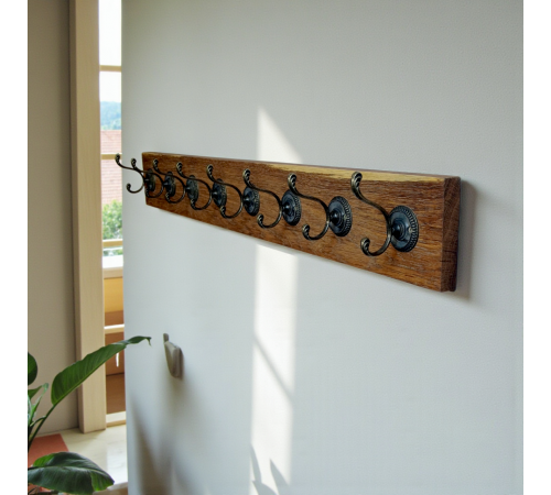 Настінний вішак для одягу з дуба з вінтажними гачками "Ваівілон" 1000