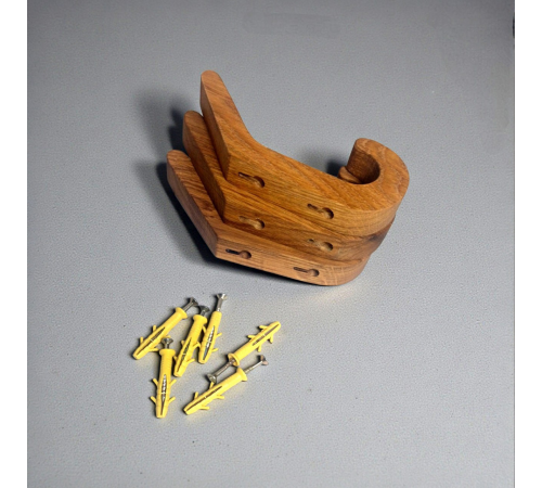 Настінні дерев'яні гачки для речей