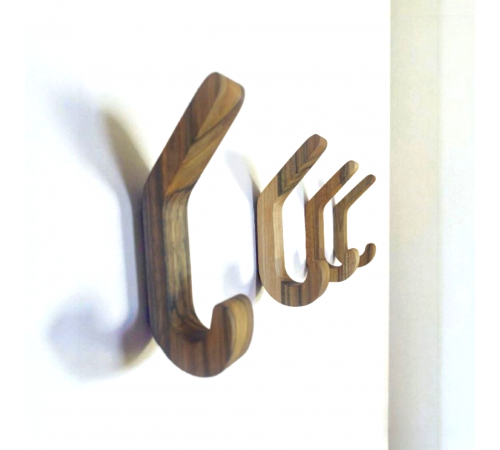 Drewniane wieszaki ścienne na rzeczy wiśniowe